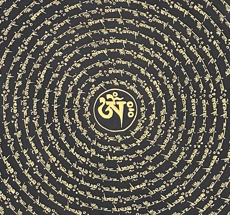Mantra Mandala thangka, 108×108 cm: concentric rings of gold-coloured mantra script on black around a single Om, with a border of triangles