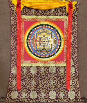 Kalachakra Mandala Thangka in Silk Brocade – 40×40 cm, Fine Grade
