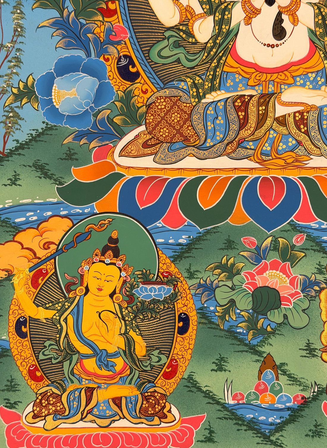 Chenrezig thangka, 62×83 cm: four-armed Chenrezig with Shakyamuni and the Medicine Buddha above and Manjushri and Vajrapani below