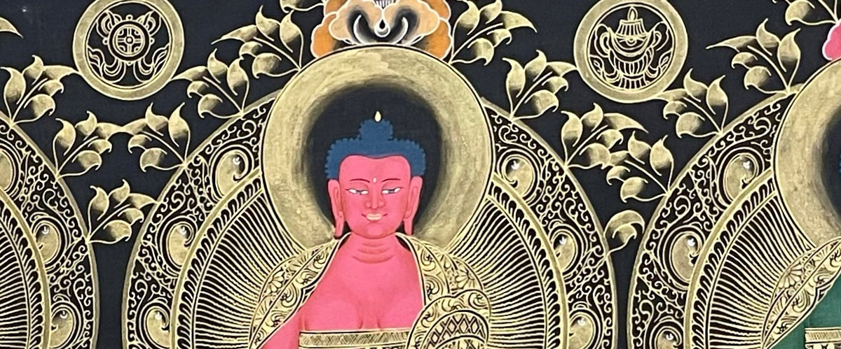 Five Dhyani Buddhas thangka, detail: top-right corner
