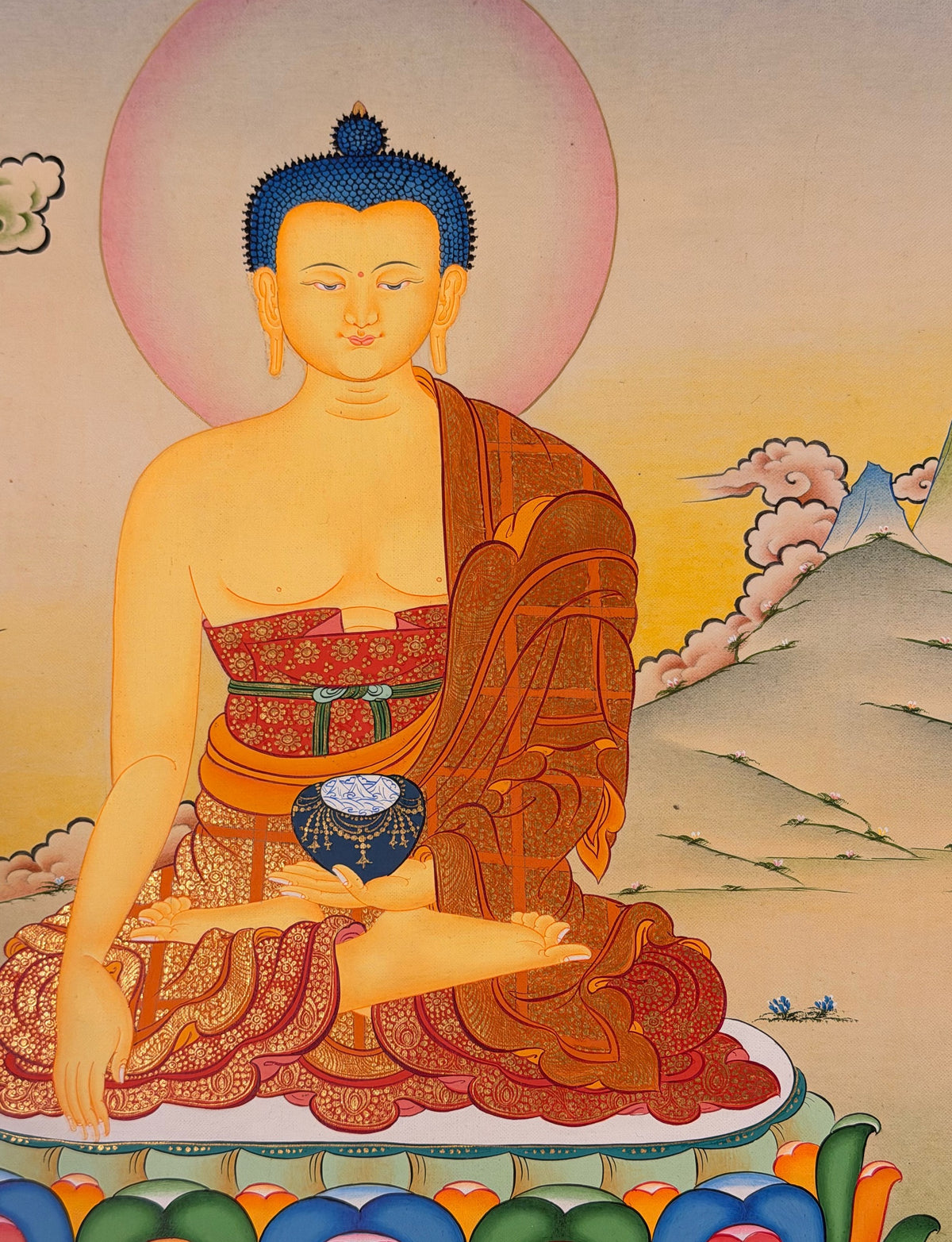 Shakyamuni Buddha thangka, close-up photo 4 of 5