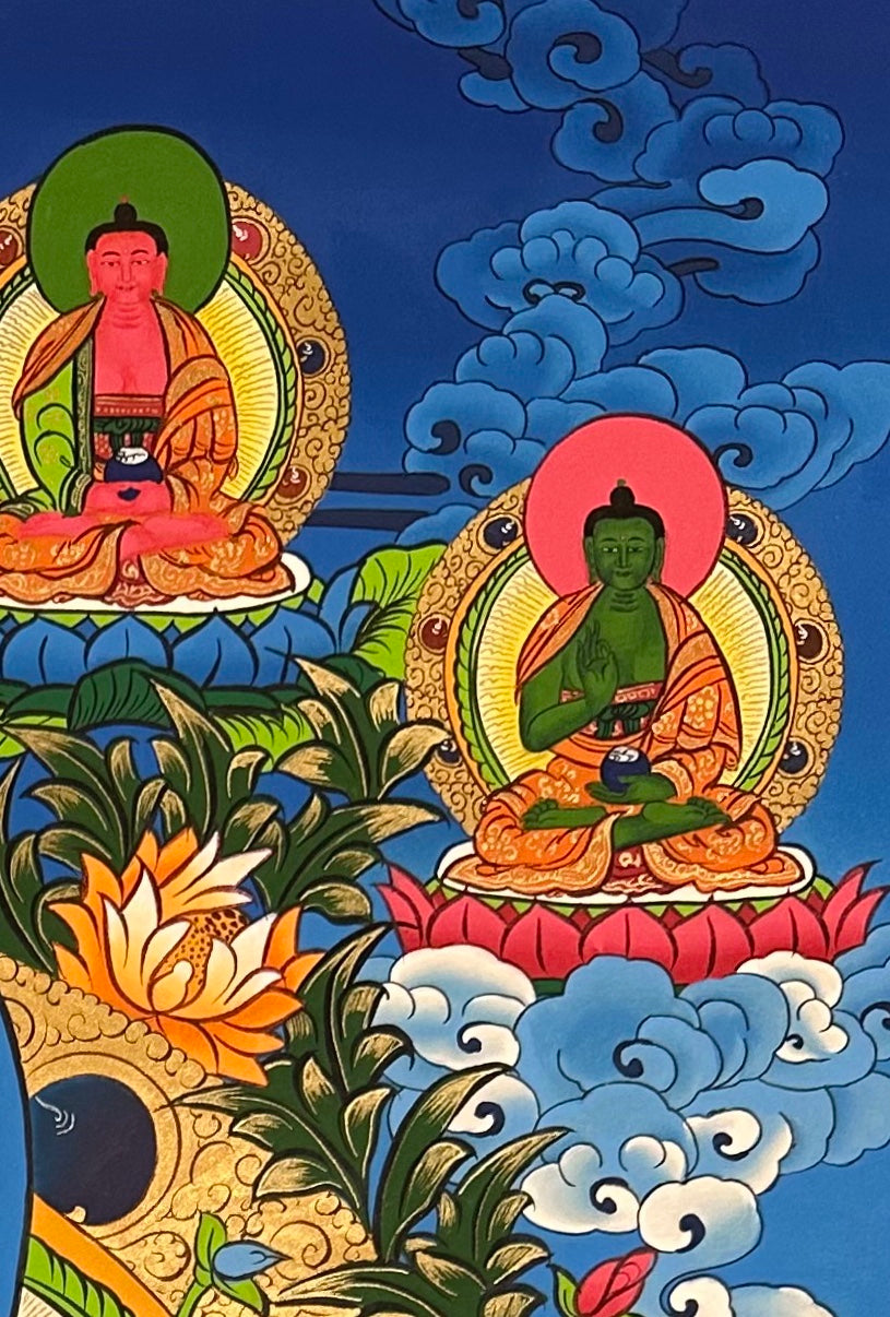 Green Tara thangka, detail: top-right corner